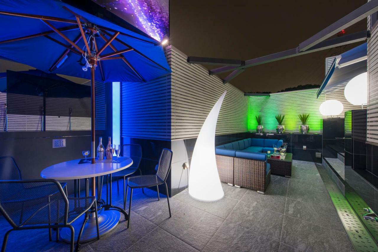 Hotel W-Party-W Group Hotels And Resorts- Καβαγκούτσι Εξωτερικό φωτογραφία