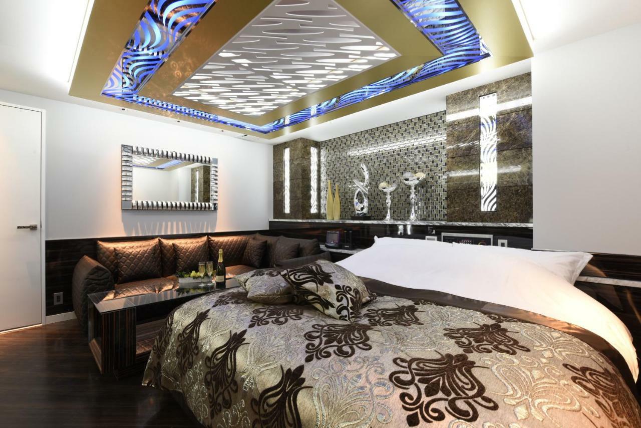 Hotel W-Party-W Group Hotels And Resorts- Καβαγκούτσι Εξωτερικό φωτογραφία