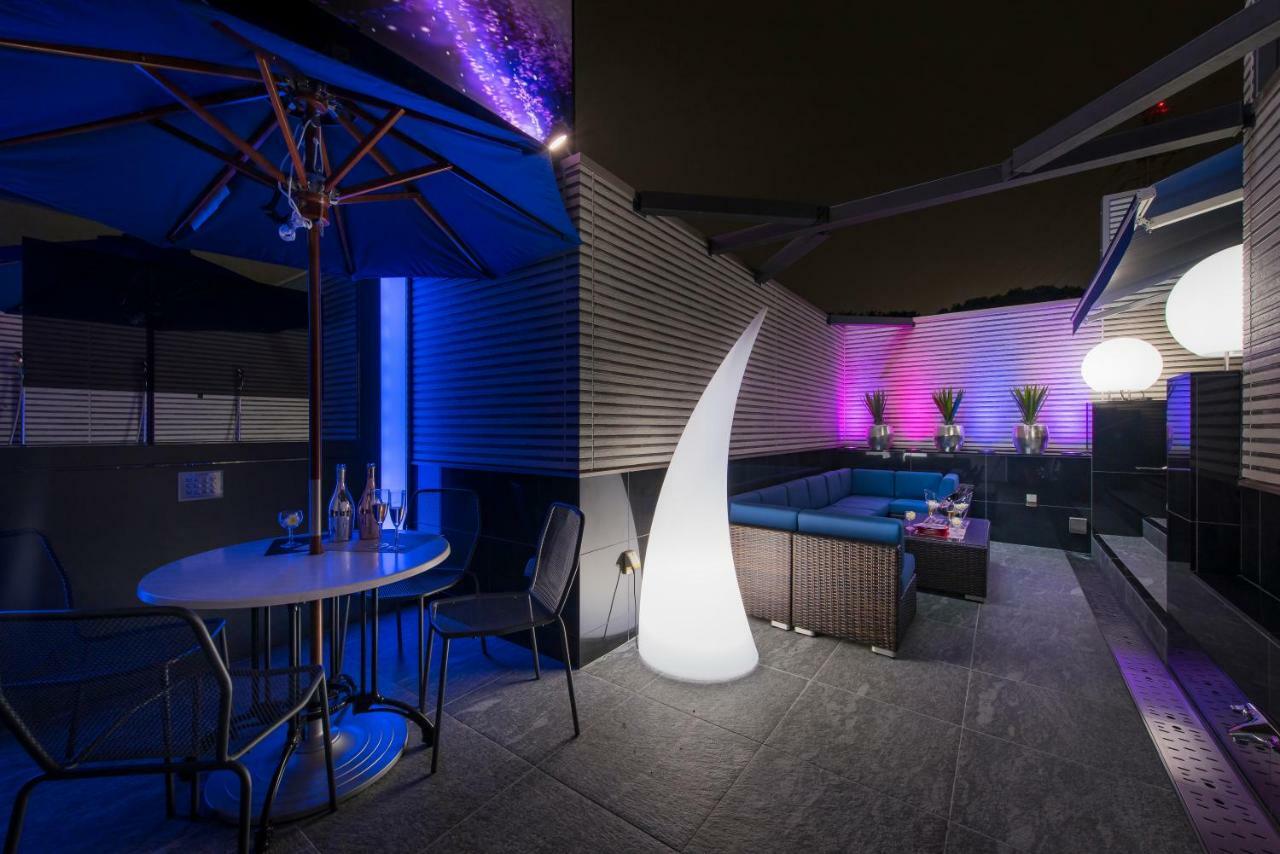Hotel W-Party-W Group Hotels And Resorts- Καβαγκούτσι Εξωτερικό φωτογραφία