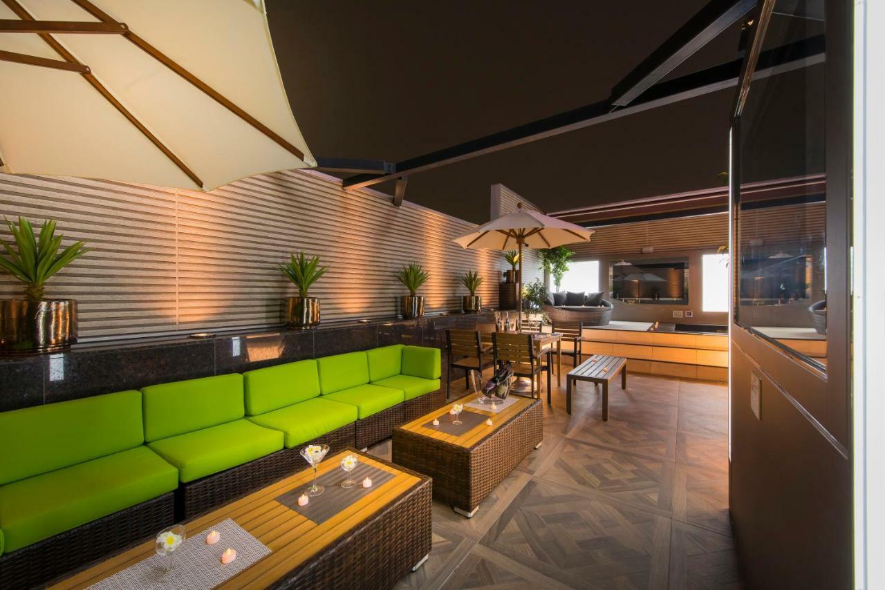 Hotel W-Party-W Group Hotels And Resorts- Καβαγκούτσι Εξωτερικό φωτογραφία