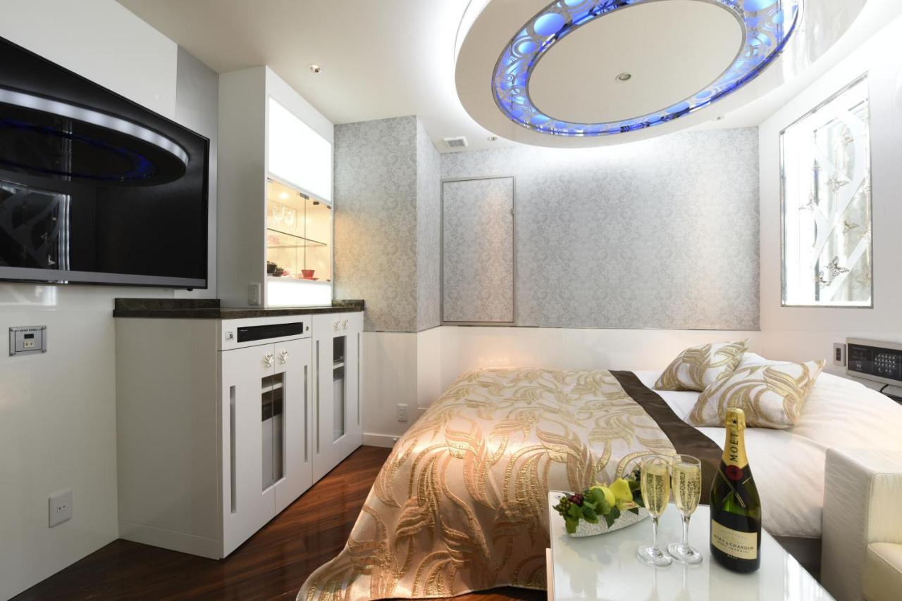 Hotel W-Party-W Group Hotels And Resorts- Καβαγκούτσι Εξωτερικό φωτογραφία